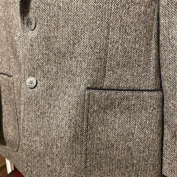 VTG Cambridge Classics Men's Tweed Sport Coat Two Button Gray Herringbone - Picture 4 of 6
